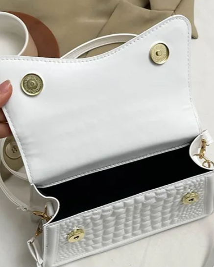 Sac à main effet croco – Élégance intemporelle